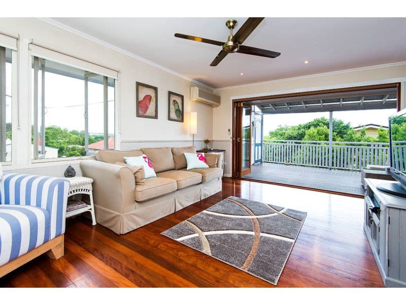 21 Dowrie Street, UPPER MOUNT GRAVATT QLD 4122, Upper Mount Gravatt - Thumbnail 2