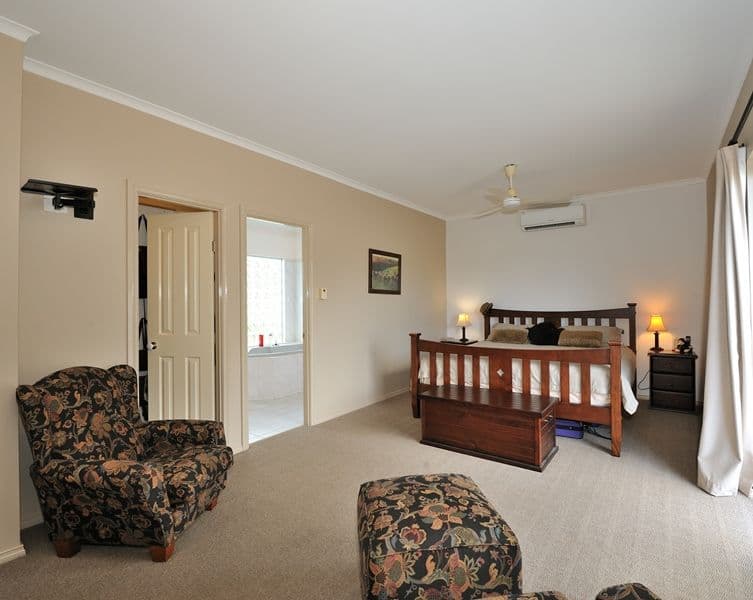 1 Linton Street, BYFORD WA 6122, Byford - Thumbnail 7