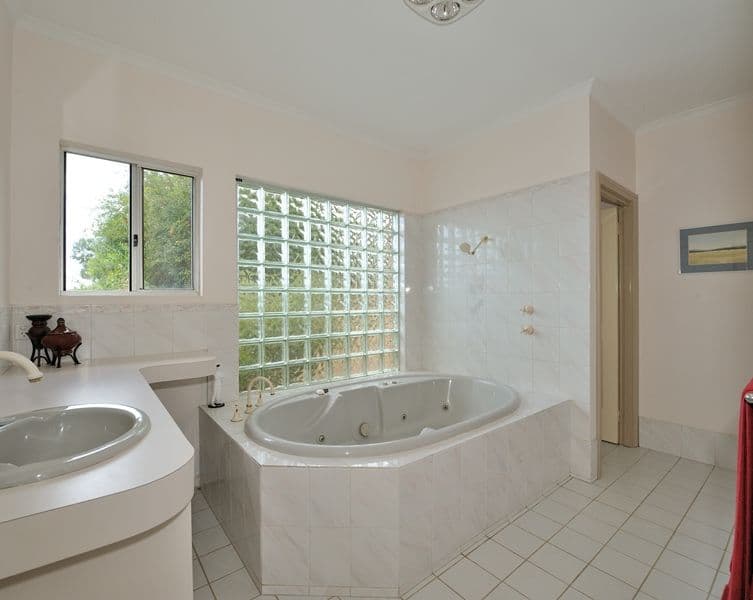 1 Linton Street, BYFORD WA 6122, Byford - Thumbnail 8
