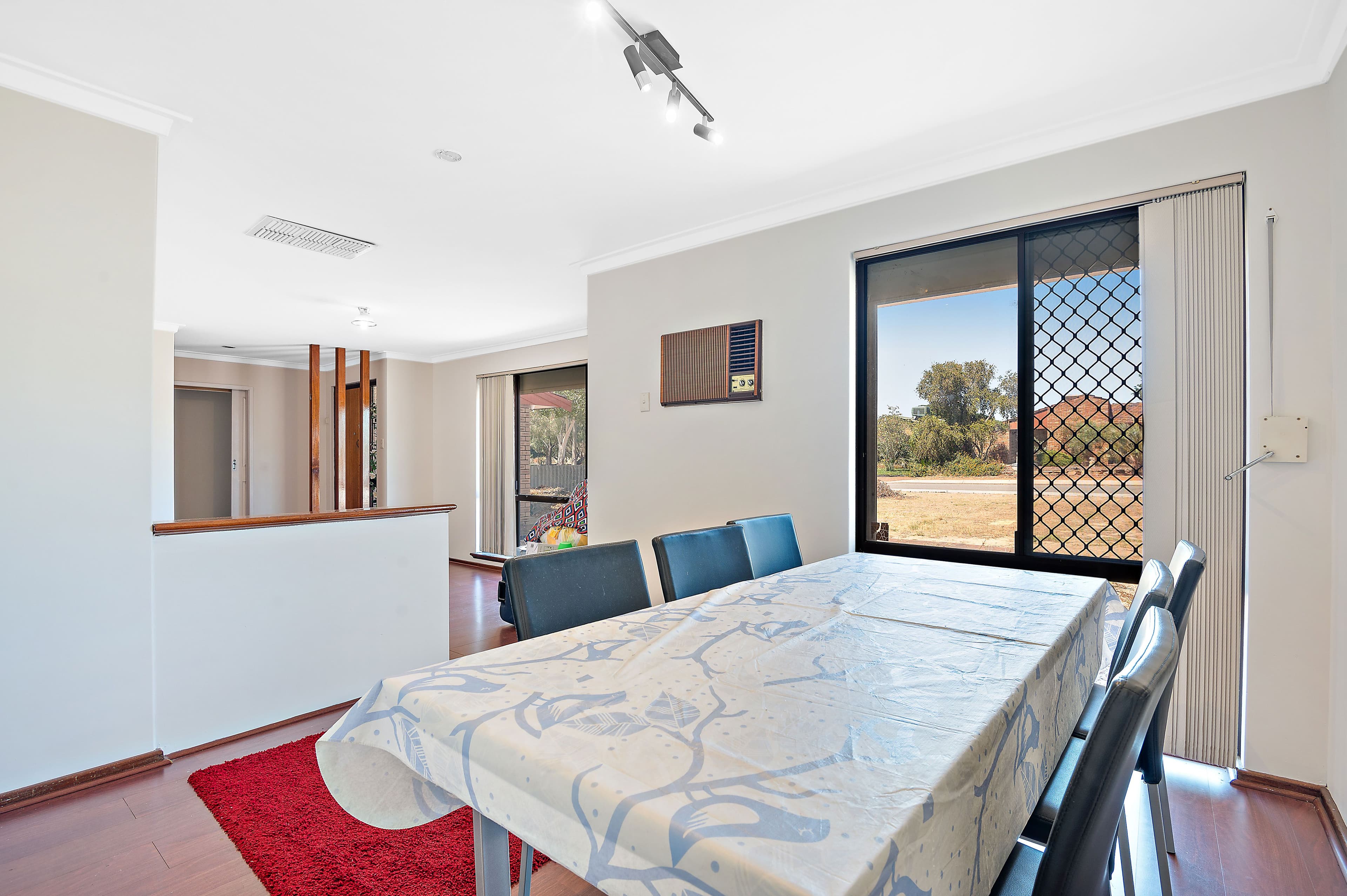 27 Murchison Way, Gosnells WA 6110, Gosnells - Thumbnail 4