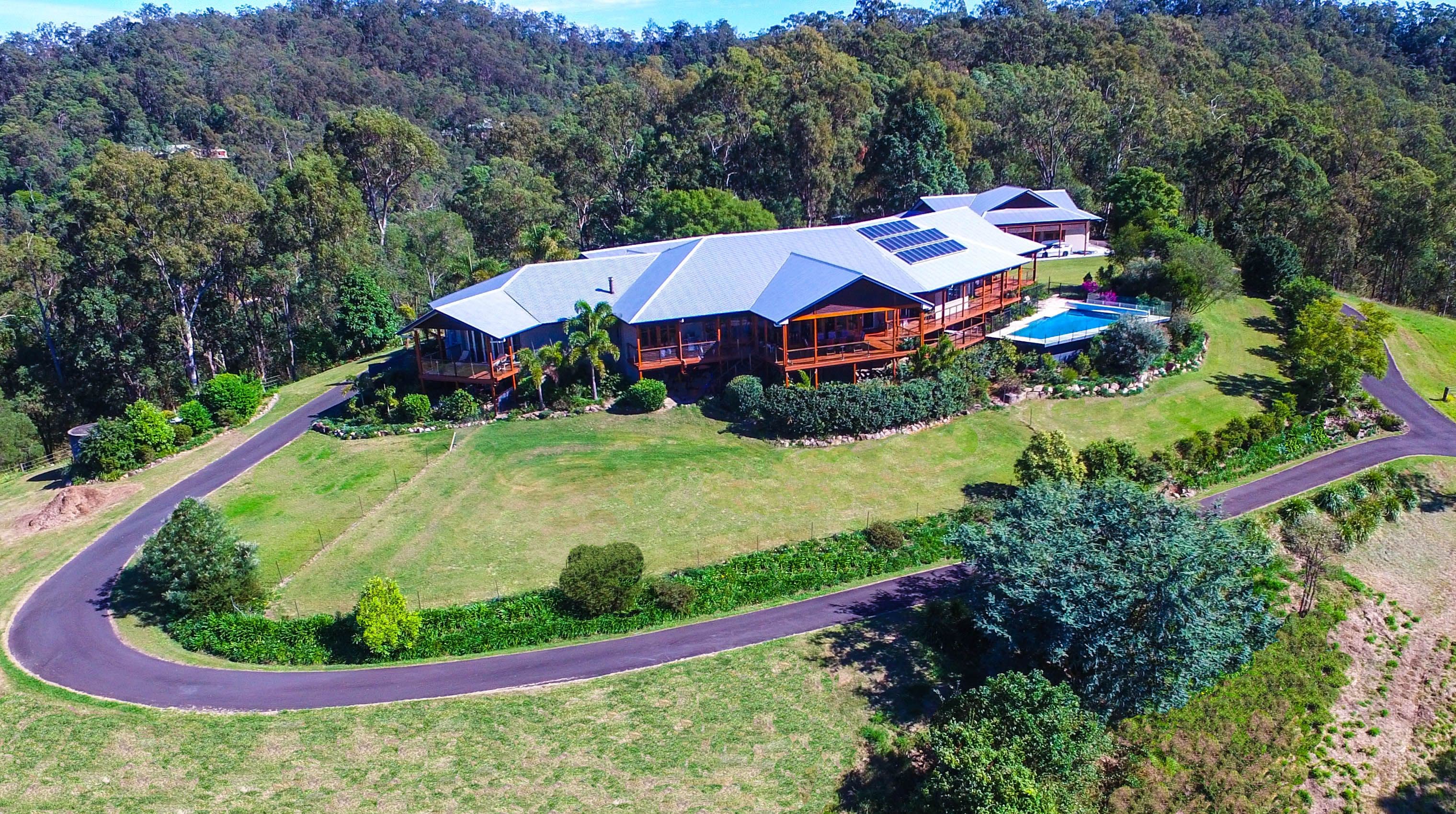 26 Canterbury Place, The Gap QLD 4061, The Gap - Thumbnail 4