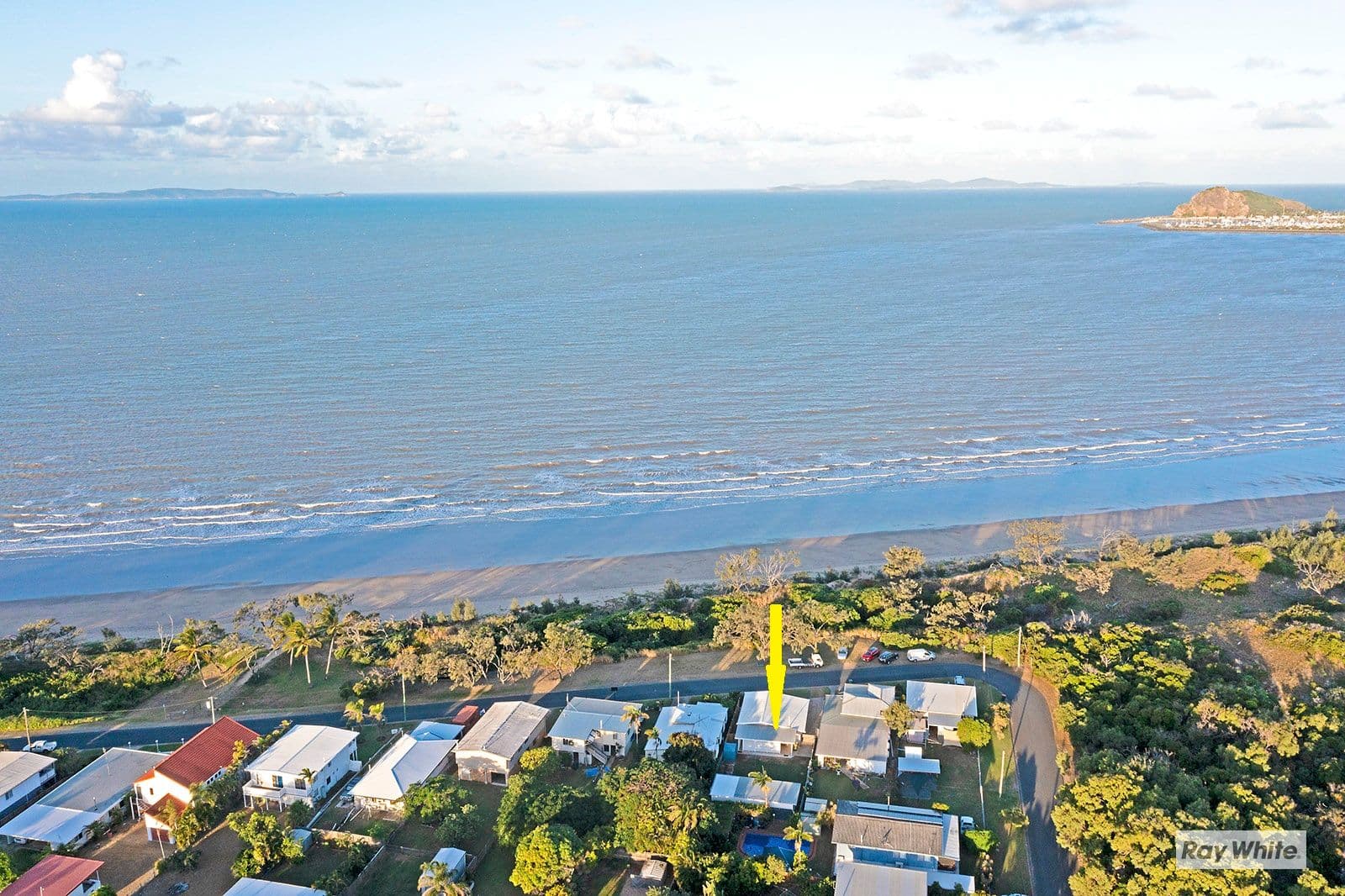 90 Esplanade, Lammermoor QLD 4703, Lammermoor - Image 1