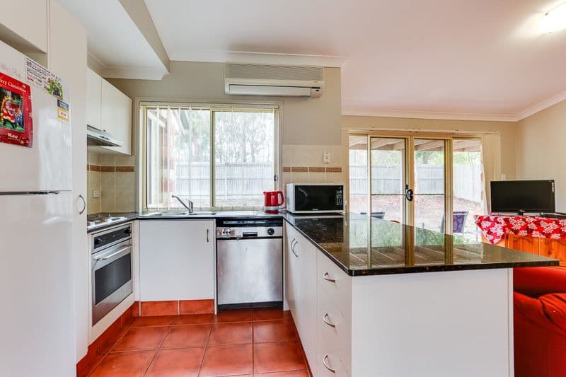 27 Hannam Crescent, Forest Lake QLD 4078, Forest Lake - Thumbnail 2