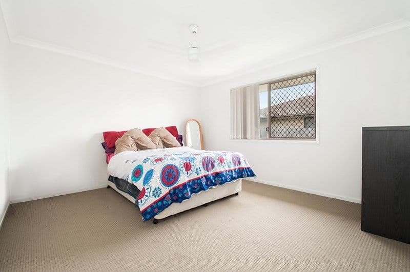 20 Nixon Drive, North Booval QLD 4304, North Booval - Thumbnail 4