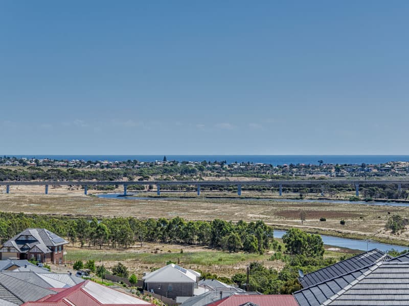 2 Corrimal Avenue, Noarlunga Downs - Thumbnail 4
