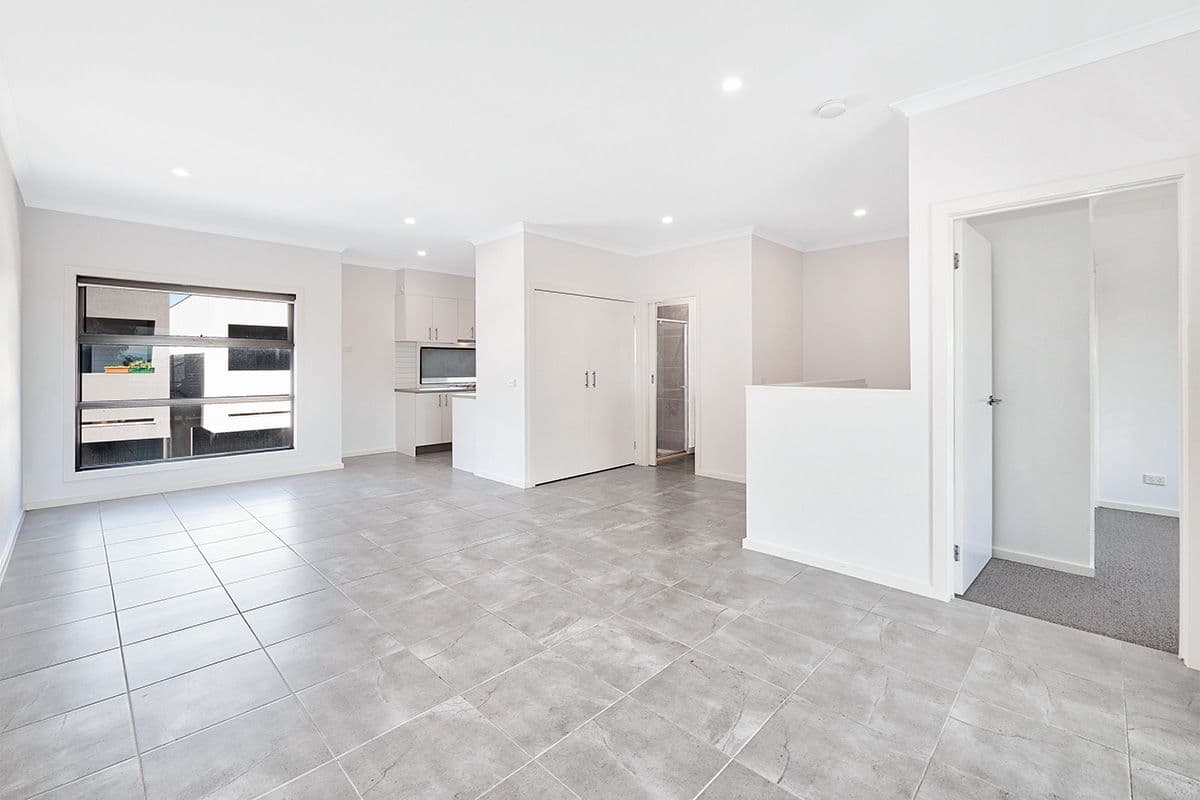 31 Nugget Way, Cranbourne East VIC 3977, Cranbourne East - Thumbnail 4