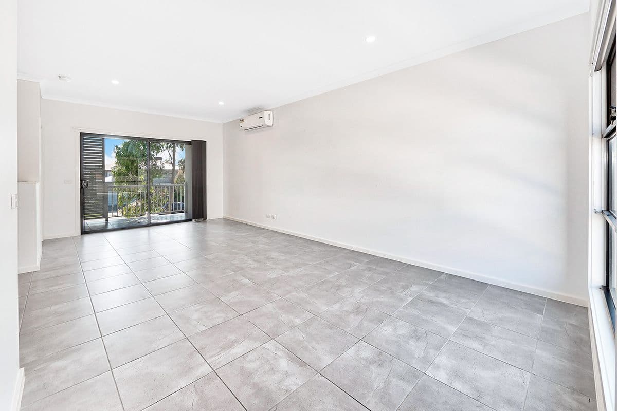 31 Nugget Way, Cranbourne East VIC 3977, Cranbourne East - Thumbnail 7