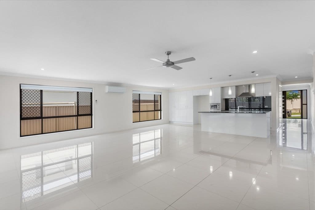 4 Honour Place, Bridgeman Downs QLD 4035, Bridgeman Downs - Thumbnail 6