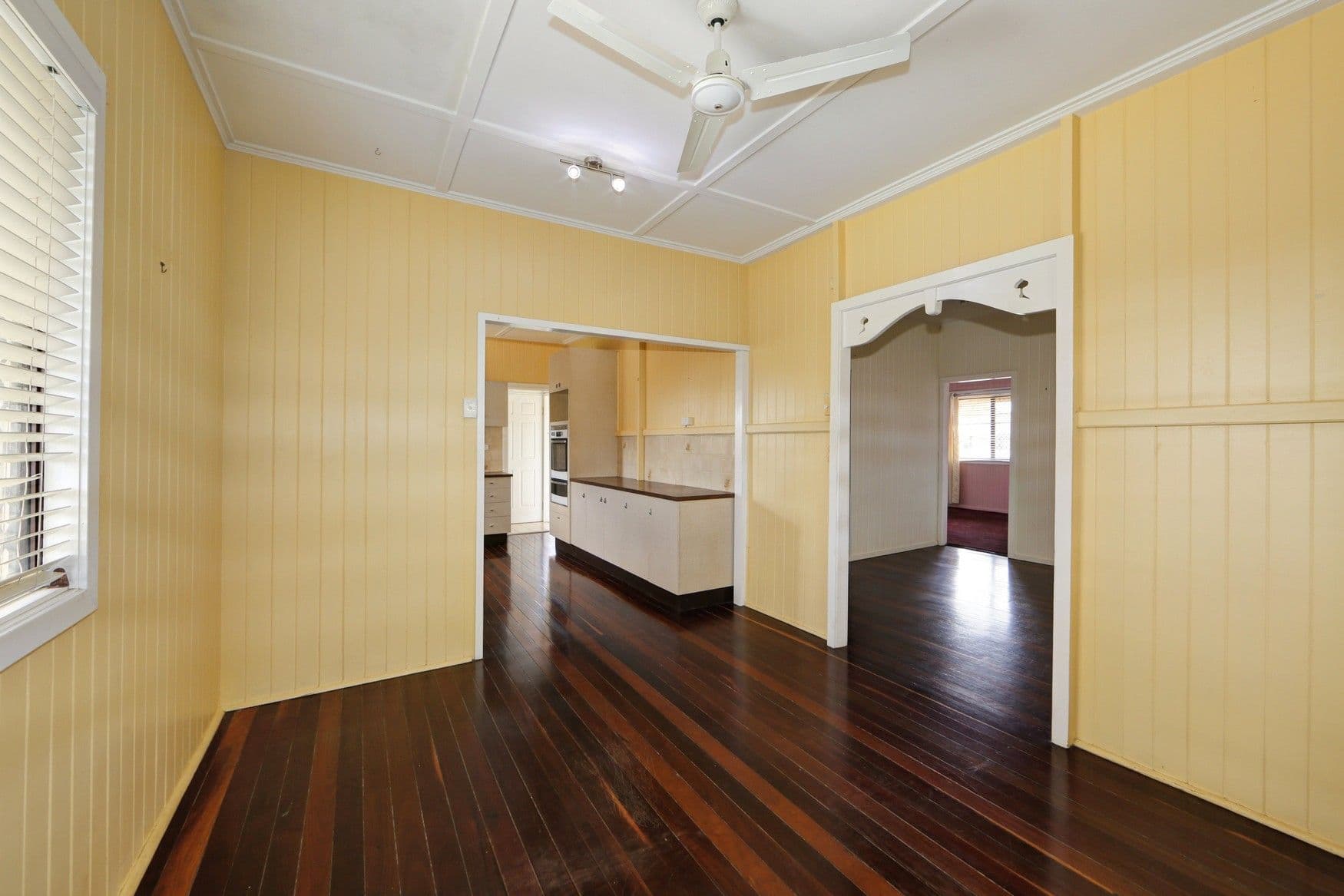 15 Hurst Street, Walkervale QLD 4670, Walkervale - Thumbnail 8
