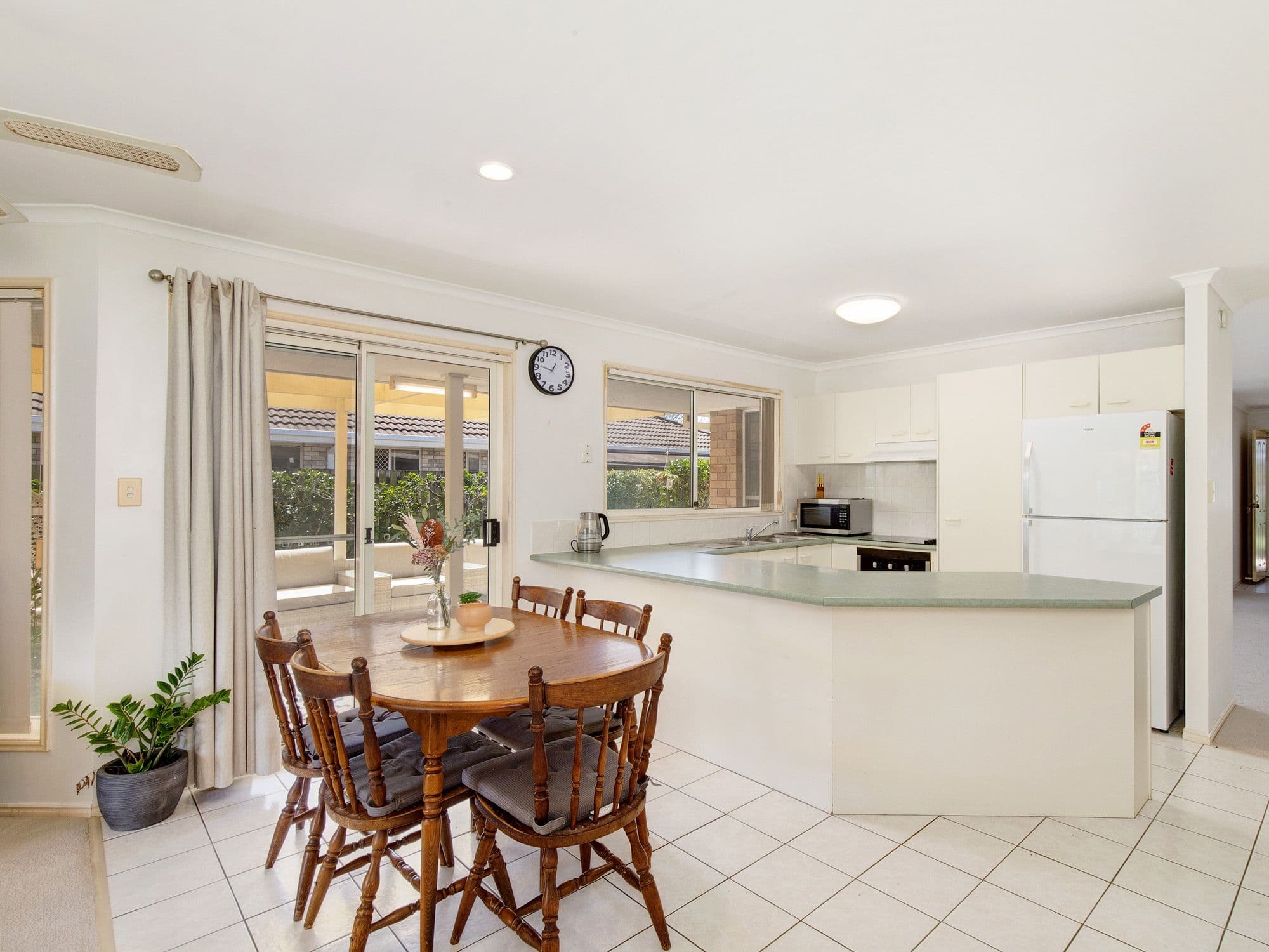 13 Dunedin Close, Merrimac QLD 4226, Merrimac - Thumbnail 3