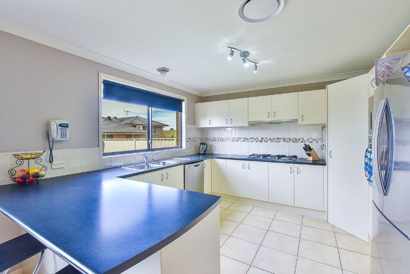 15 Canadian Place, Kearns NSW 2558, Kearns - Thumbnail 2