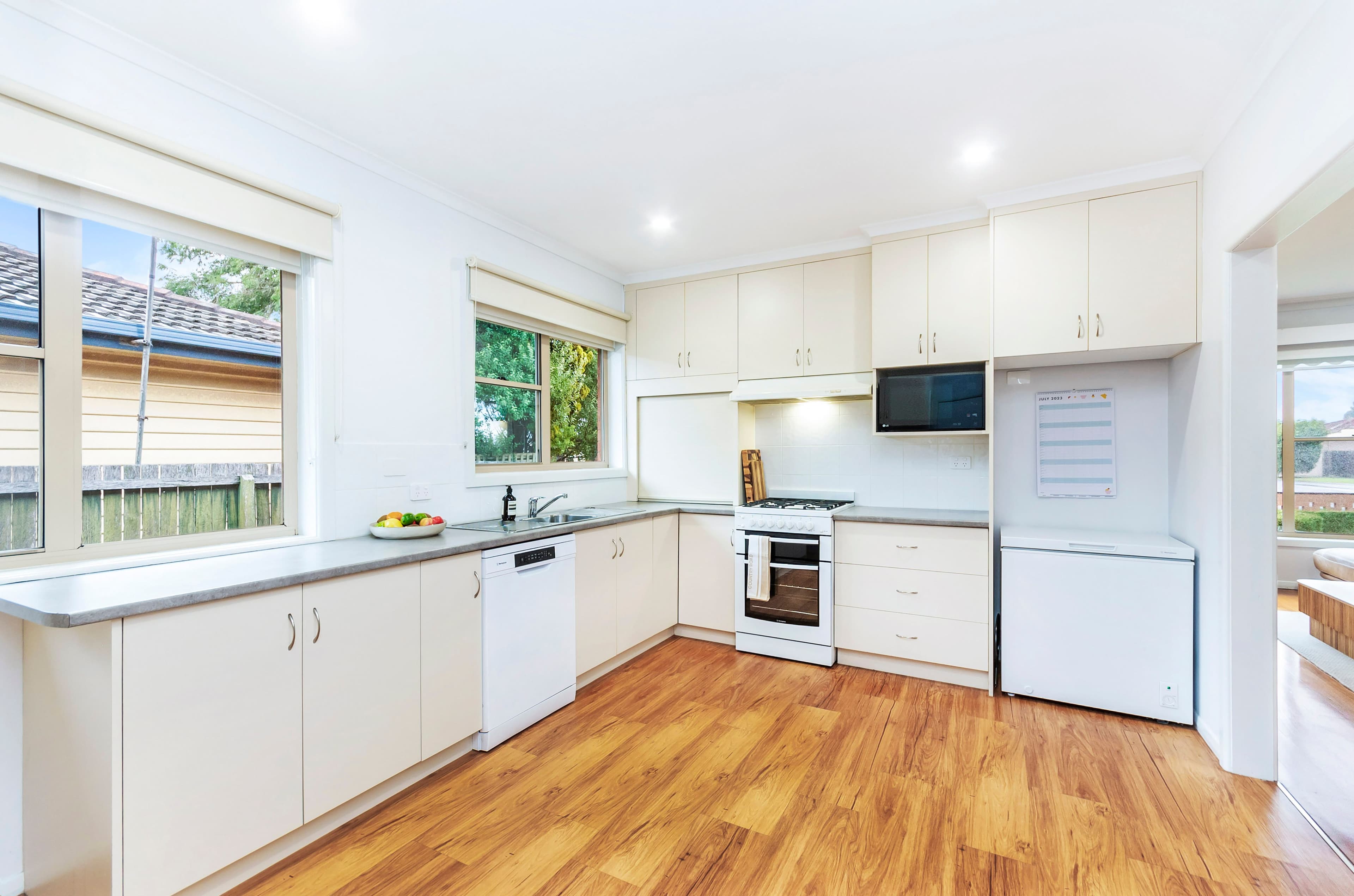 54 Garden Street, Warrnambool VIC 3280, Warrnambool - Thumbnail 4