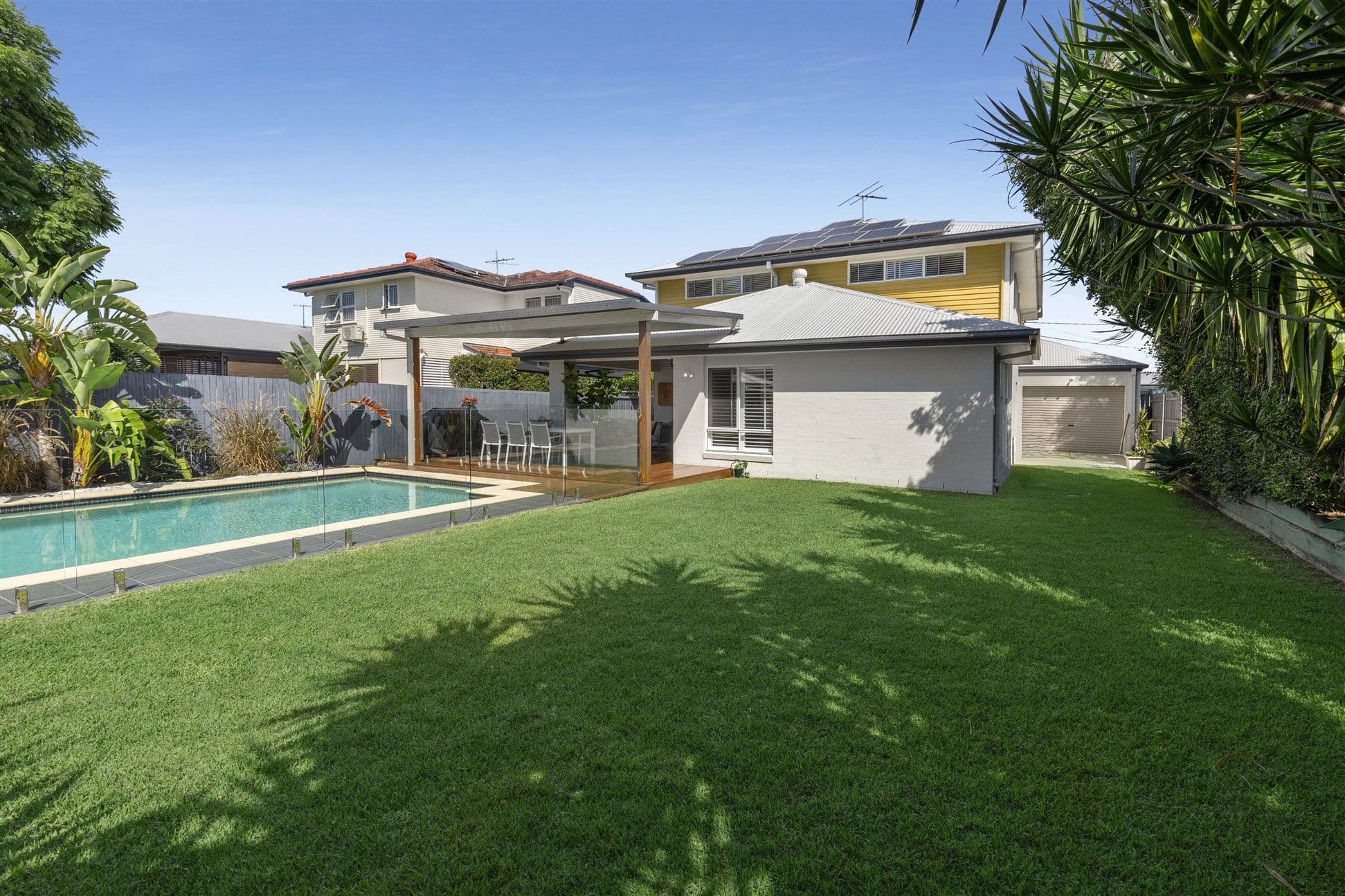 58 Twelfth Avenue, Kedron QLD 4031, Kedron - Thumbnail 2