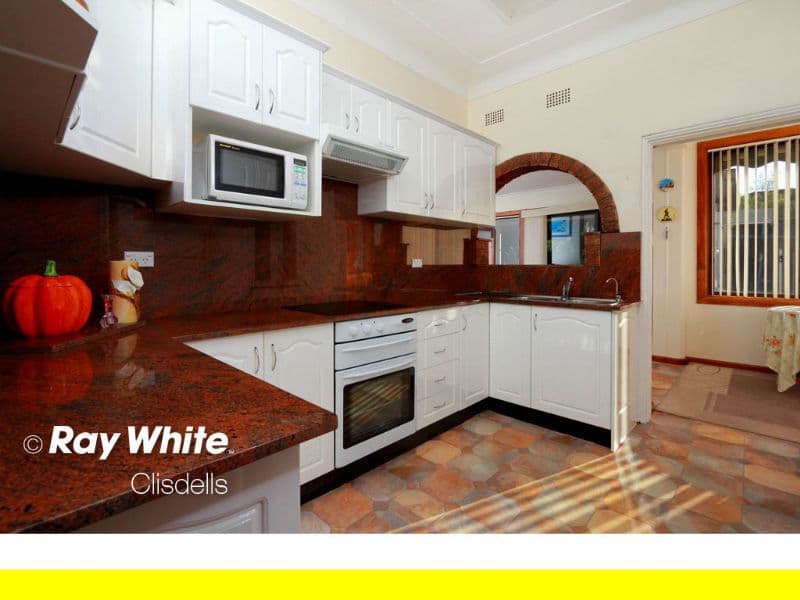 13 Coveney Street, BEXLEY NORTH NSW 2207, Bexley North - Thumbnail 2
