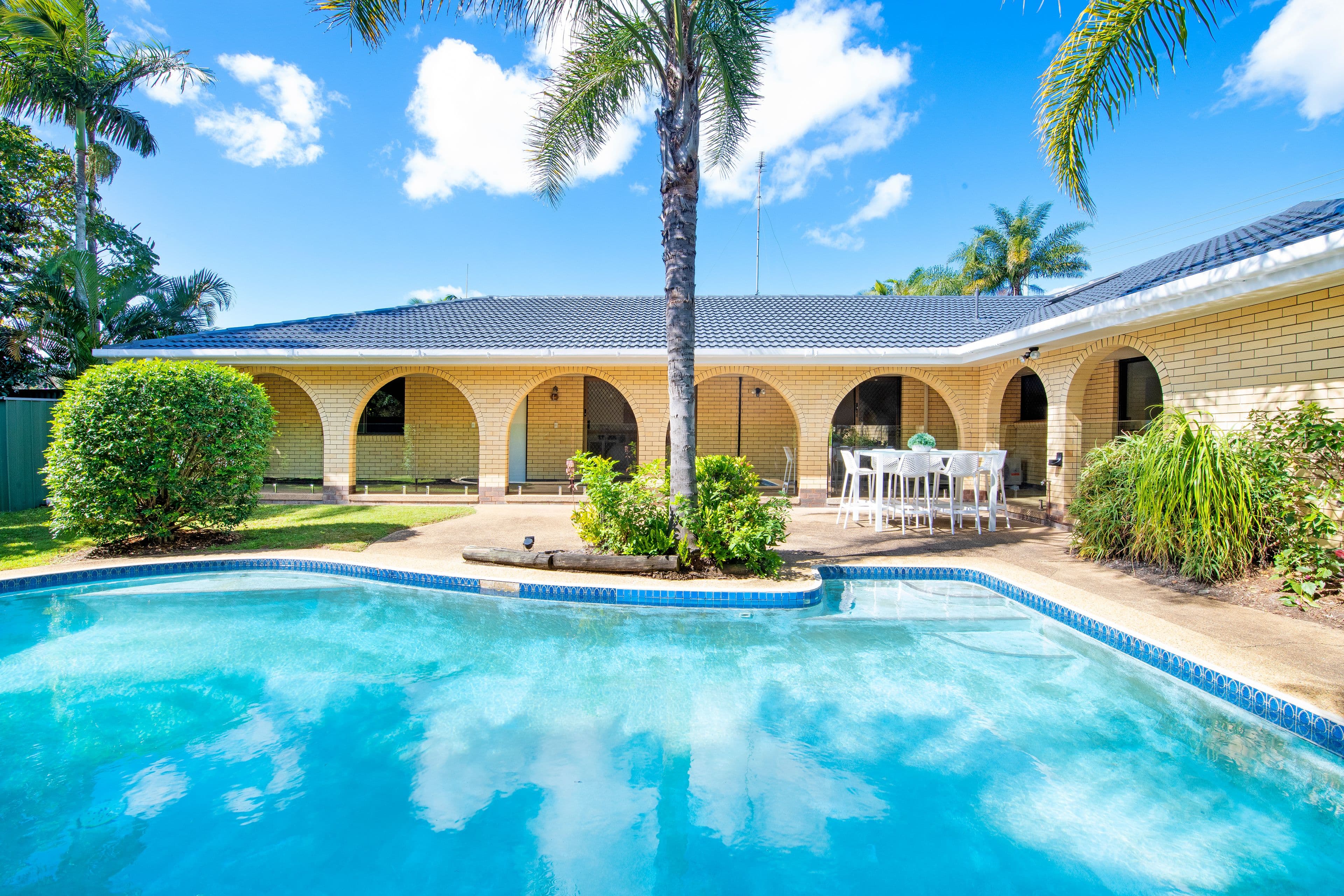 35 Cypress Drive, Broadbeach Waters QLD 4218, Broadbeach Waters - Image 1