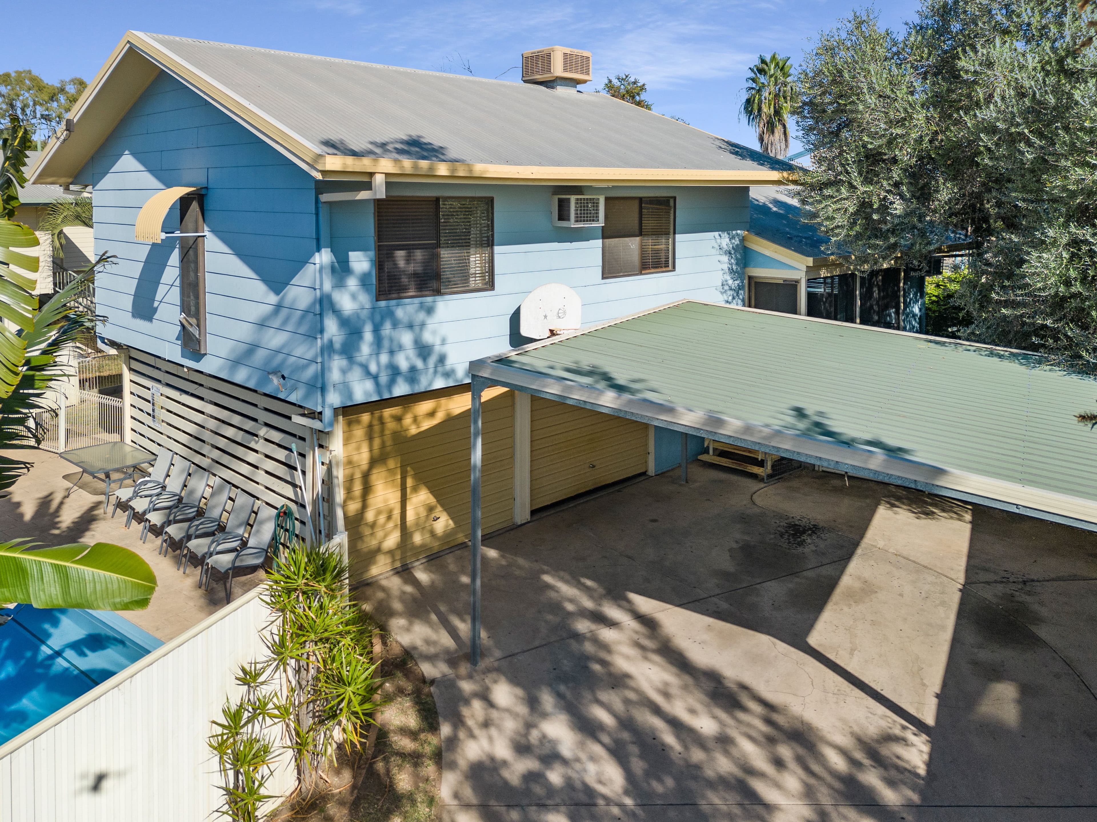 21 Bonython Drive, Emerald QLD 4720, Emerald - Thumbnail 2