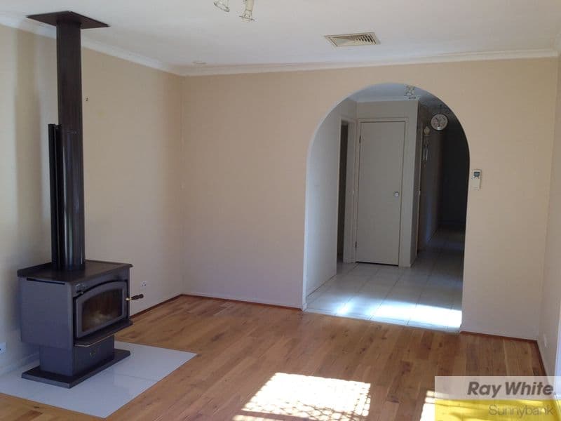 6 Druid Court, EIGHT MILE PLAINS QLD 4113, Eight Mile Plains - Thumbnail 2