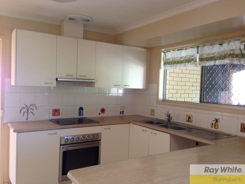 6 Druid Court, EIGHT MILE PLAINS QLD 4113, Eight Mile Plains - Thumbnail 3
