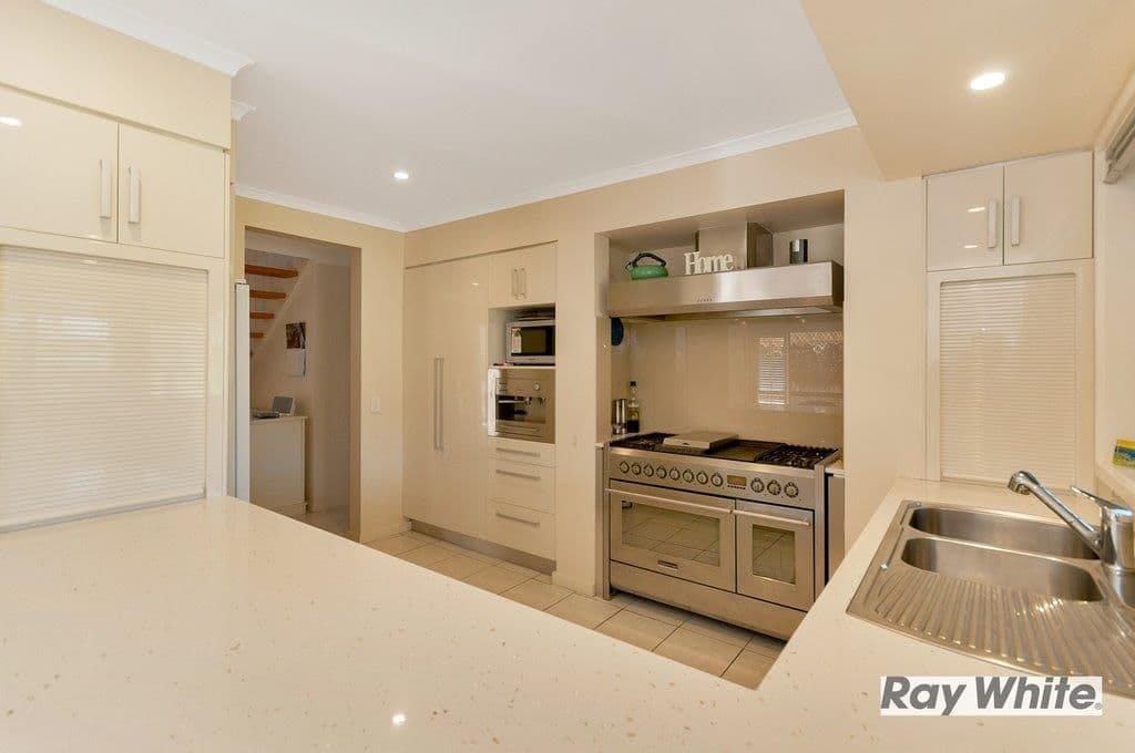 8 Kadgo Place, WESTLAKE QLD 4074, Westlake - Thumbnail 2