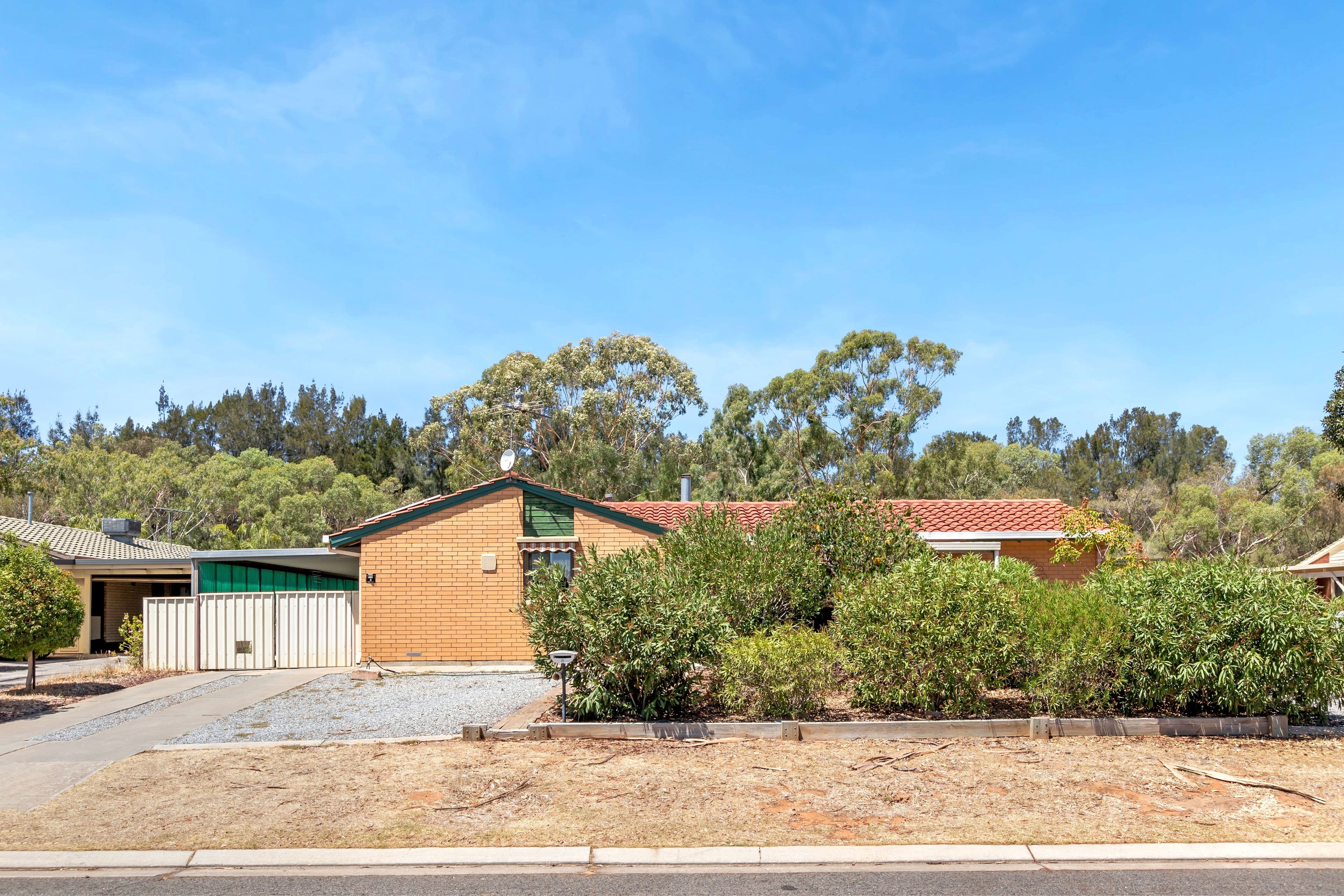 8 Marryat Court, Para Hills West SA 5096, Para Hills West - Thumbnail 2