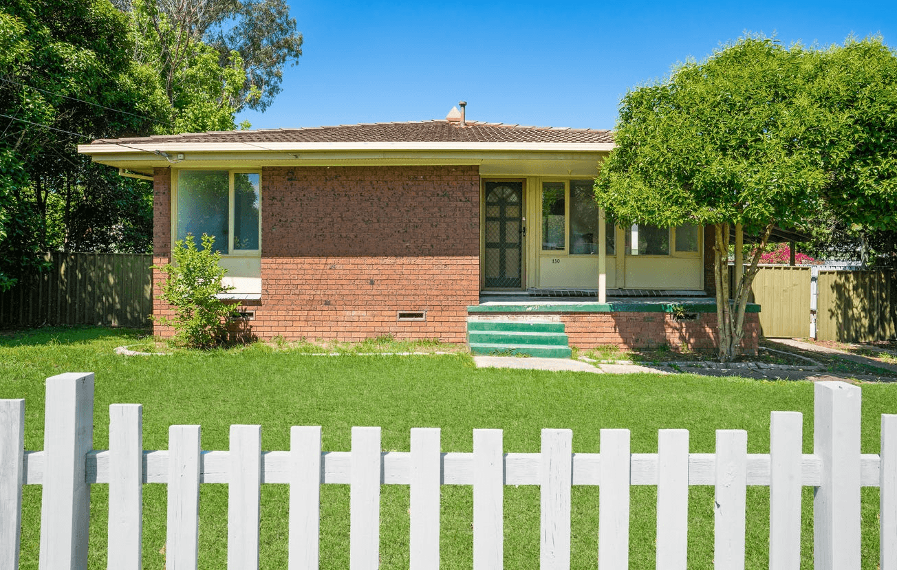 130 Eastern Circuit, East Albury NSW 2640, East Albury - Image 1