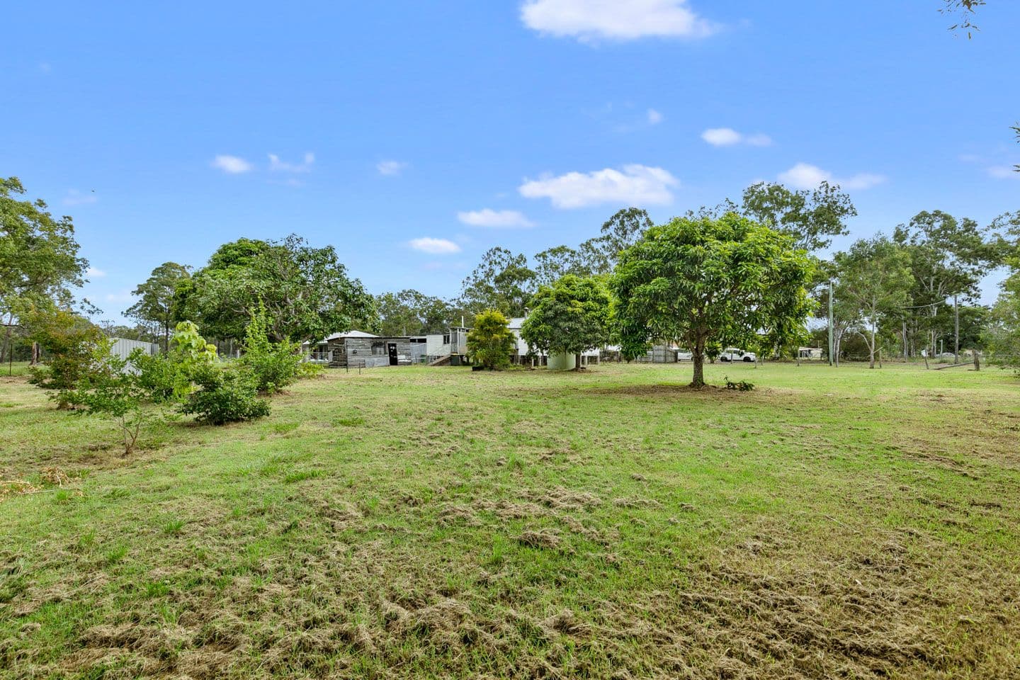 36 Creek Street, Howard QLD 4659, Howard - Thumbnail 2