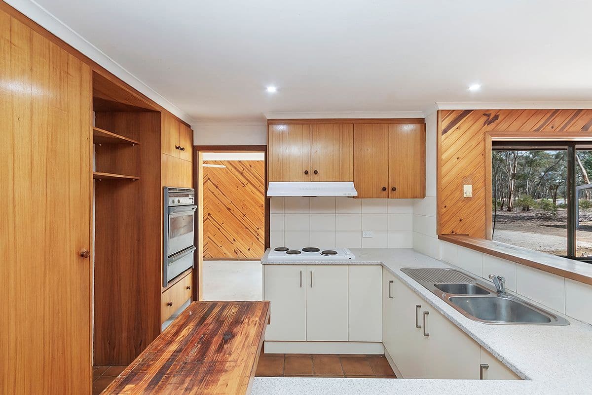 138 Errington Road, Stawell VIC 3380, Stawell - Thumbnail 4