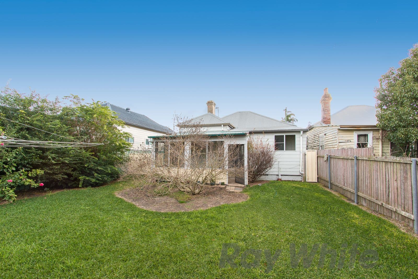 30 Mackie Avenue, New Lambton - Thumbnail 3