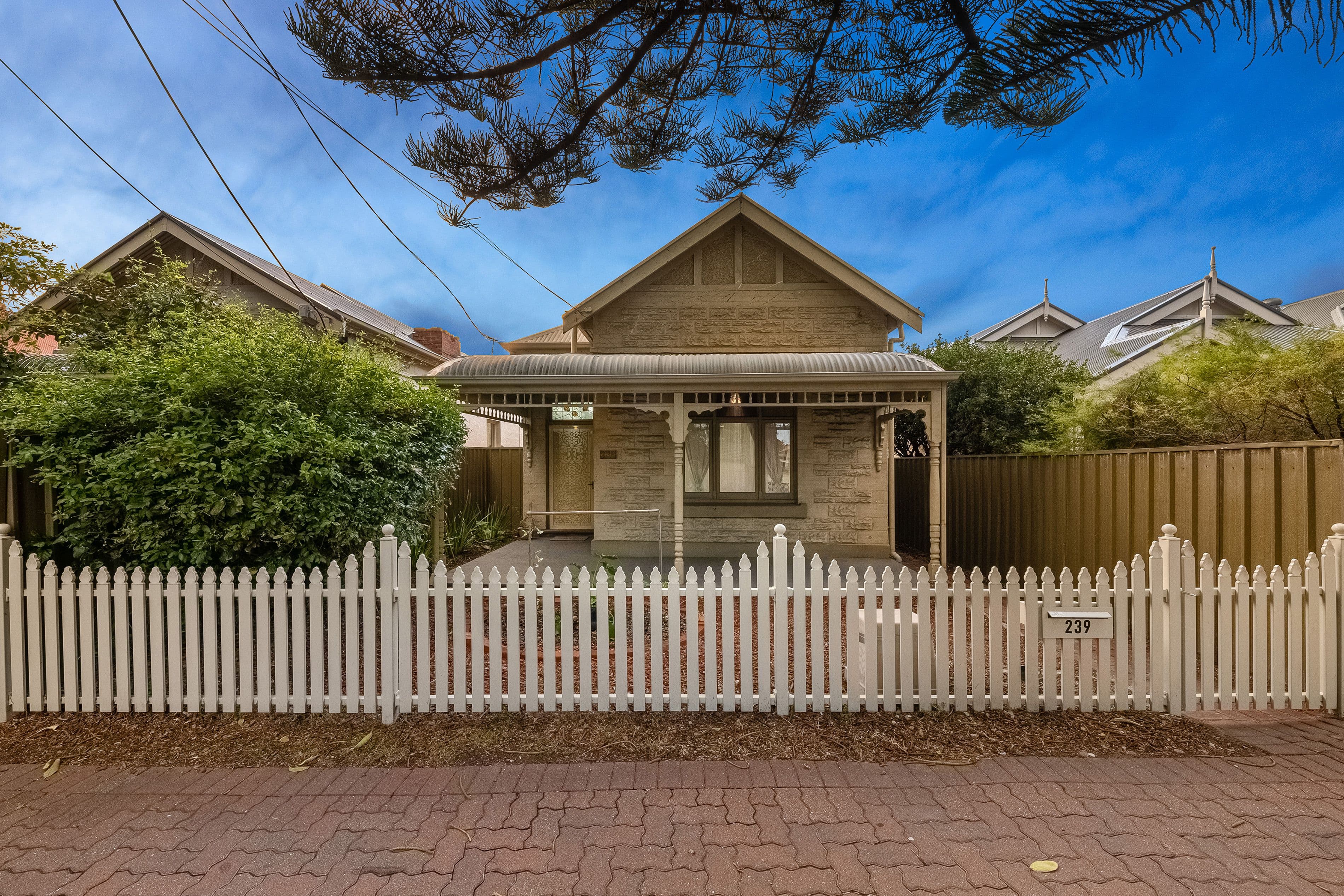 239 Military Road, Henley Beach SA 5022, Henley Beach - Thumbnail 3