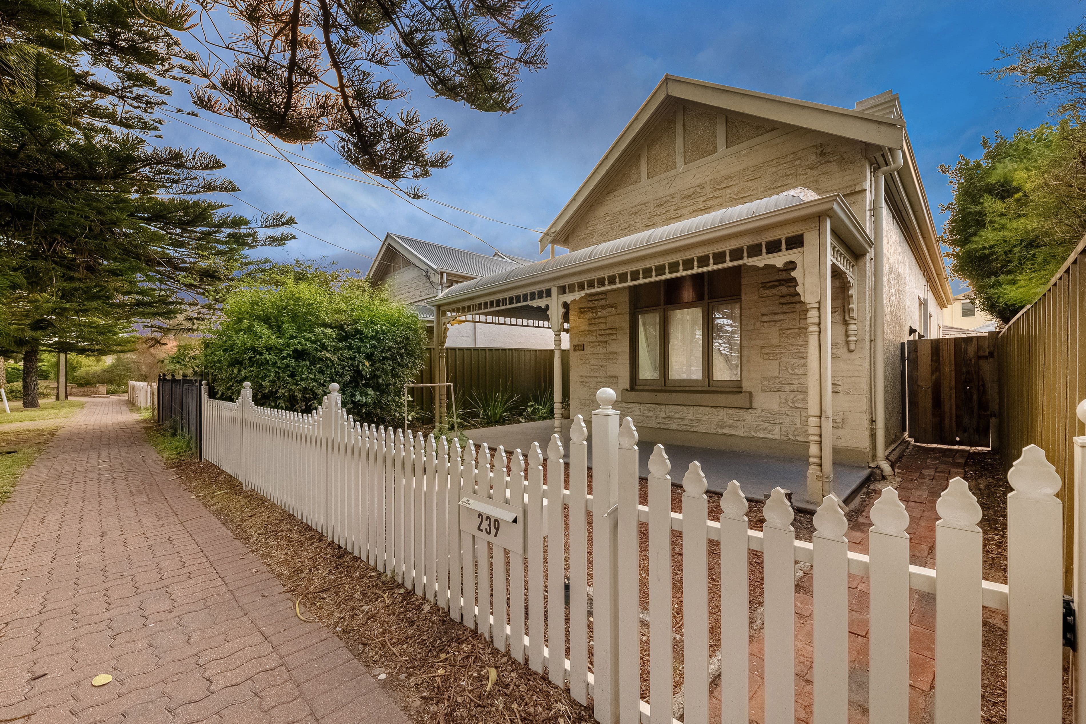239 Military Road, Henley Beach SA 5022, Henley Beach - Thumbnail 4
