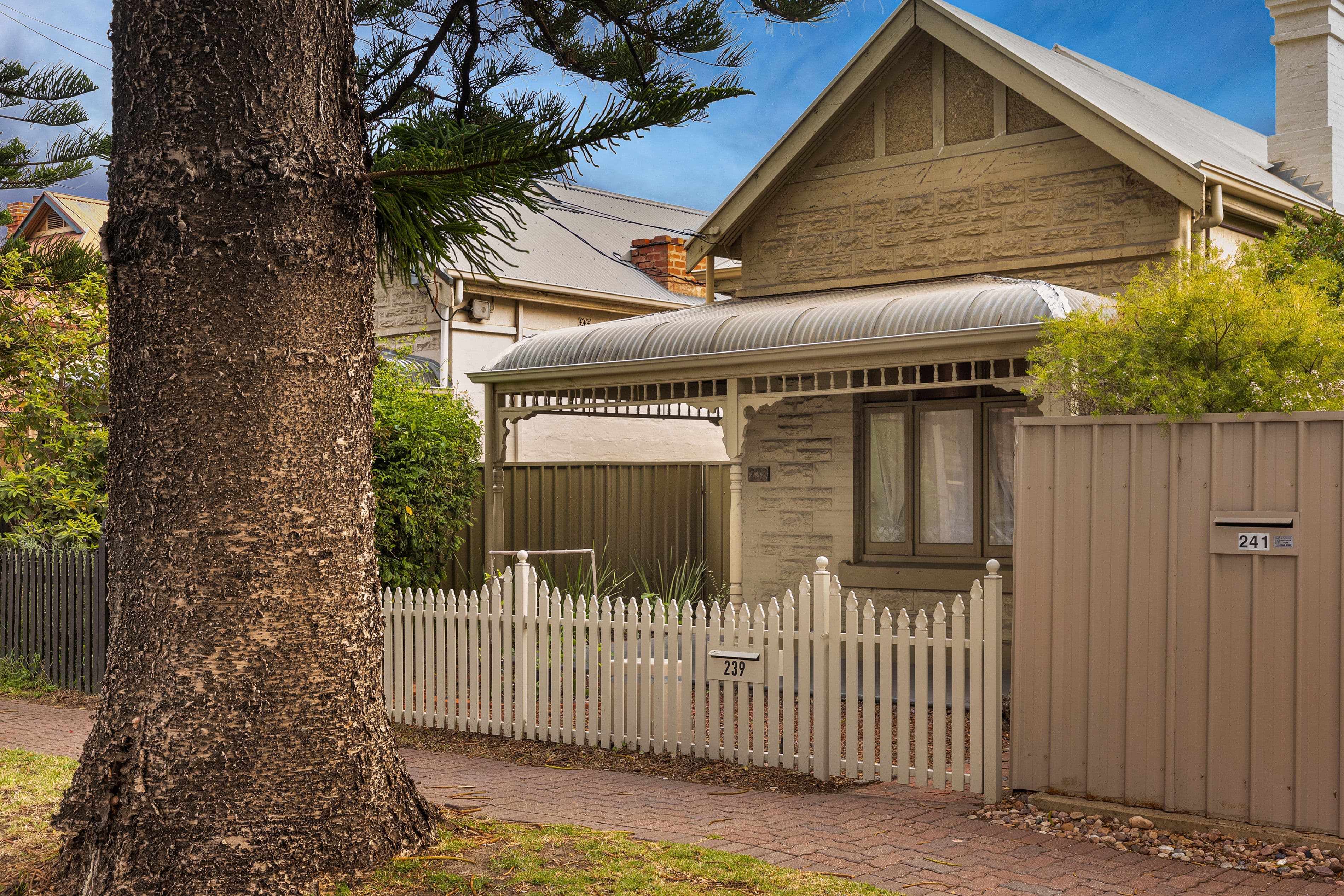 239 Military Road, Henley Beach SA 5022, Henley Beach - Thumbnail 5