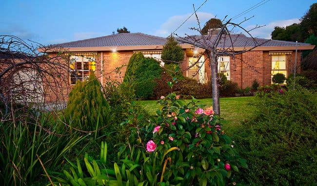 35 Cambden Park Parade, FERNTREE GULLY VIC 3156, Ferntree Gully - Image 1