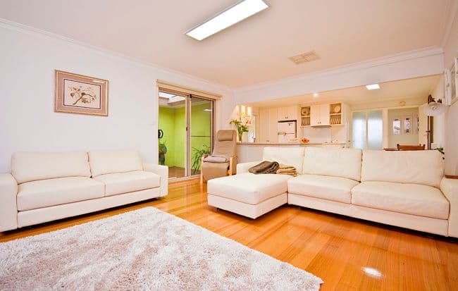 35 Cambden Park Parade, FERNTREE GULLY VIC 3156, Ferntree Gully - Thumbnail 3