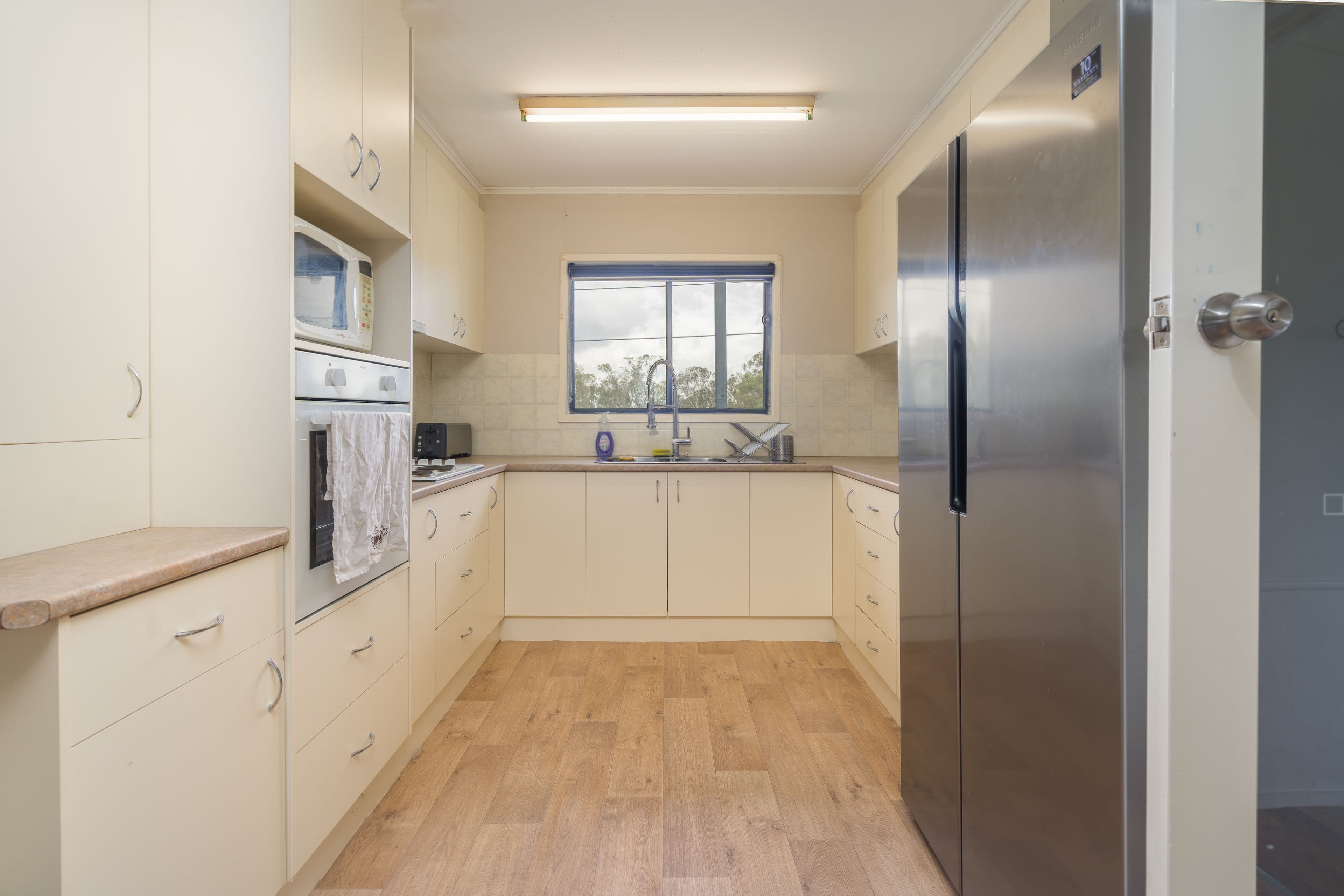 83 North Station Road, North Booval QLD 4304, North Booval - Thumbnail 5