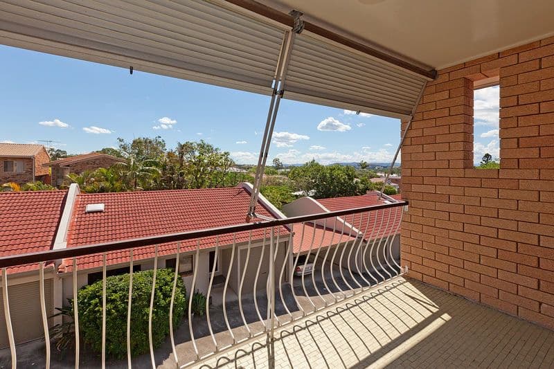 58 Douglas Street, GREENSLOPES QLD 4120, Greenslopes - Thumbnail 2