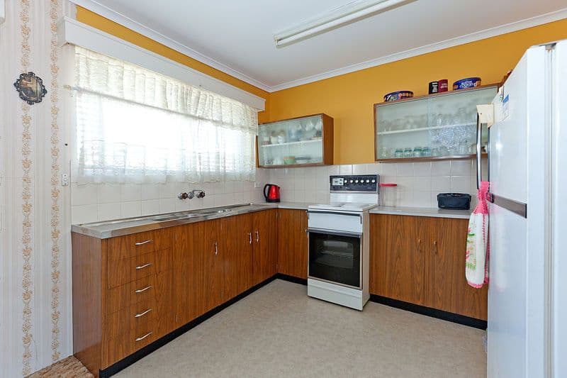58 Douglas Street, GREENSLOPES QLD 4120, Greenslopes - Thumbnail 7