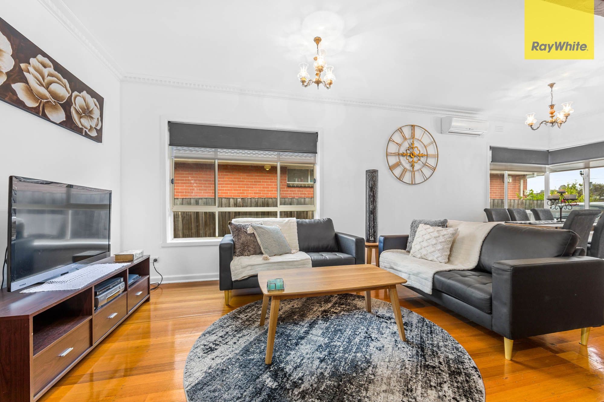 6 Blendon Avenue, St Albans VIC 3021, St Albans - Thumbnail 2