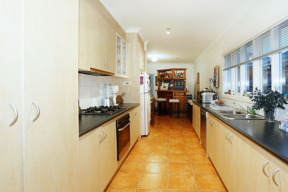 12 Piping Lane, Mordialloc VIC 3195, Mordialloc - Thumbnail 4