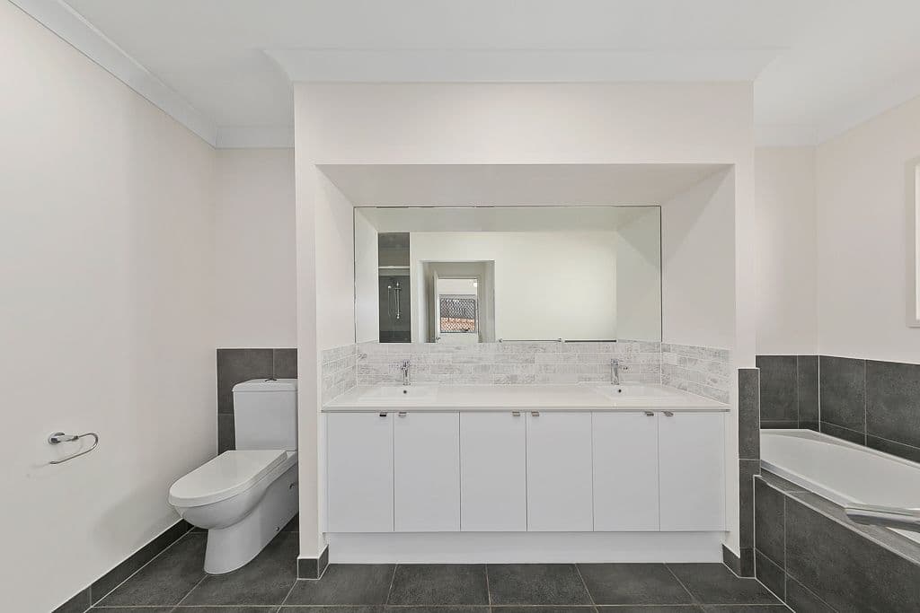 78 Honeyeater Crescent, Moggill QLD 4070, Moggill - Thumbnail 8
