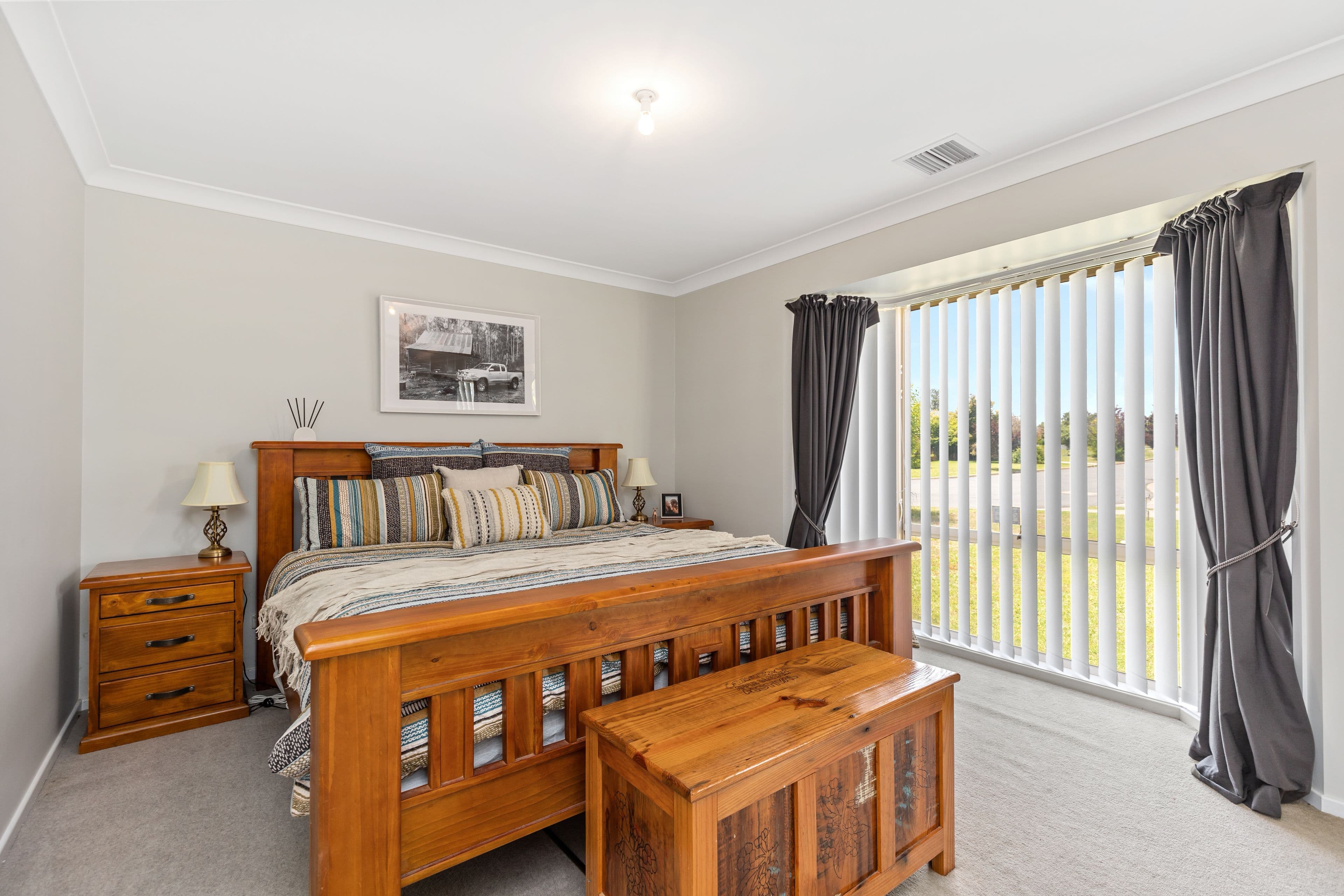 15 Bamarook Crescent, Glenfield Park NSW 2650, Glenfield Park - Thumbnail 5