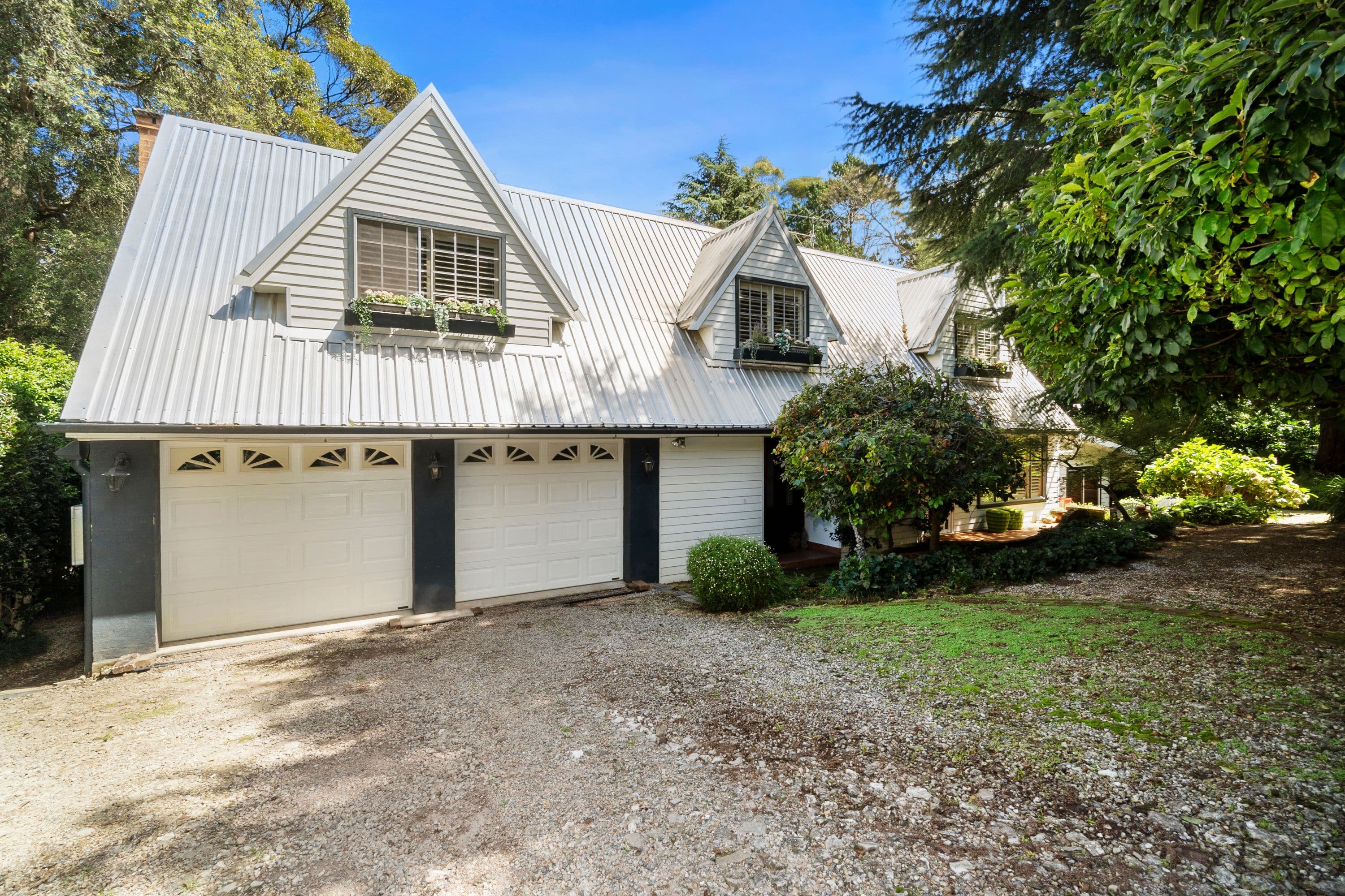 109 Warks Hill Road, Kurrajong Heights NSW 2758, Kurrajong Heights - Image 1