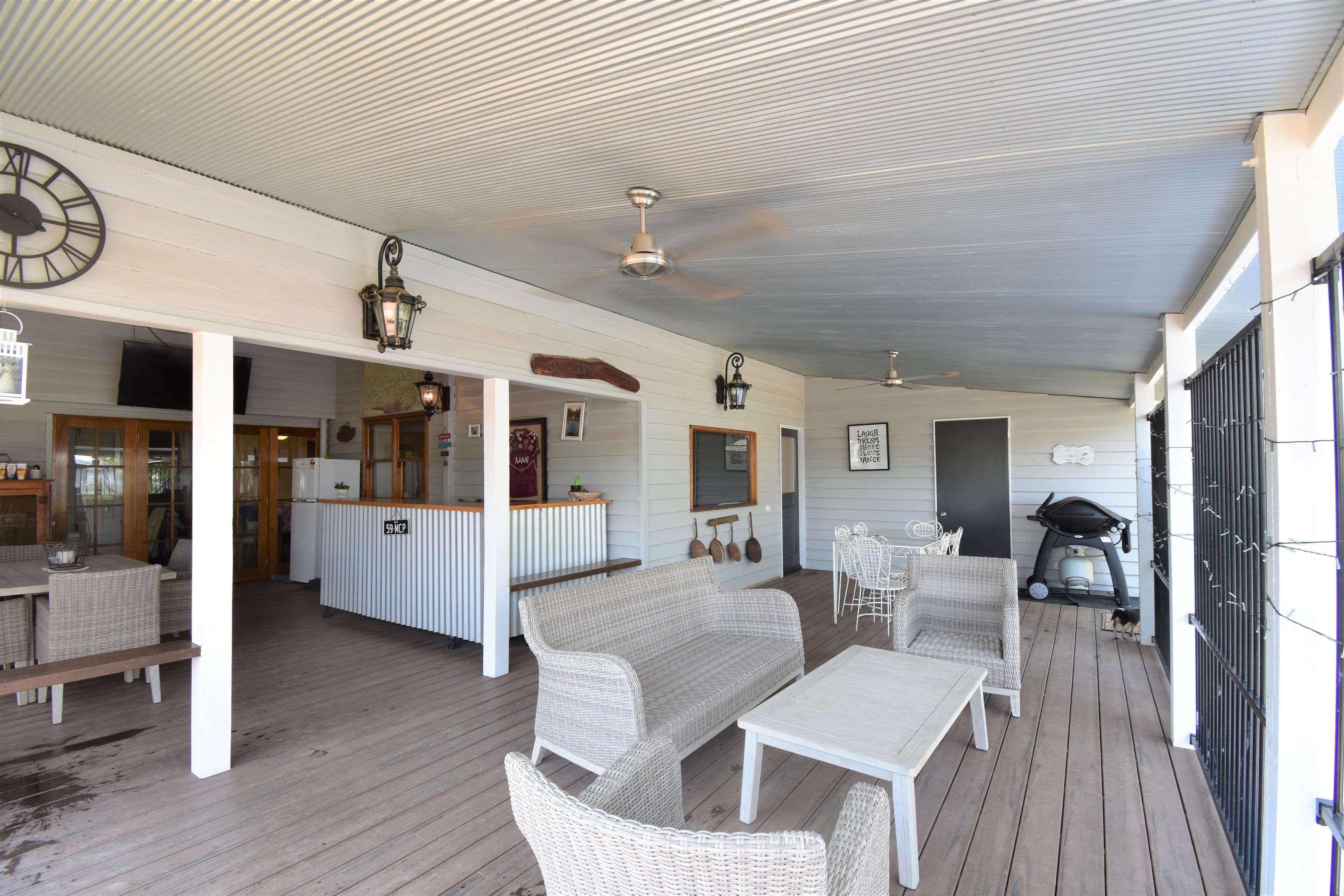 140 Crane Street, Longreach QLD 4730, Longreach - Thumbnail 2
