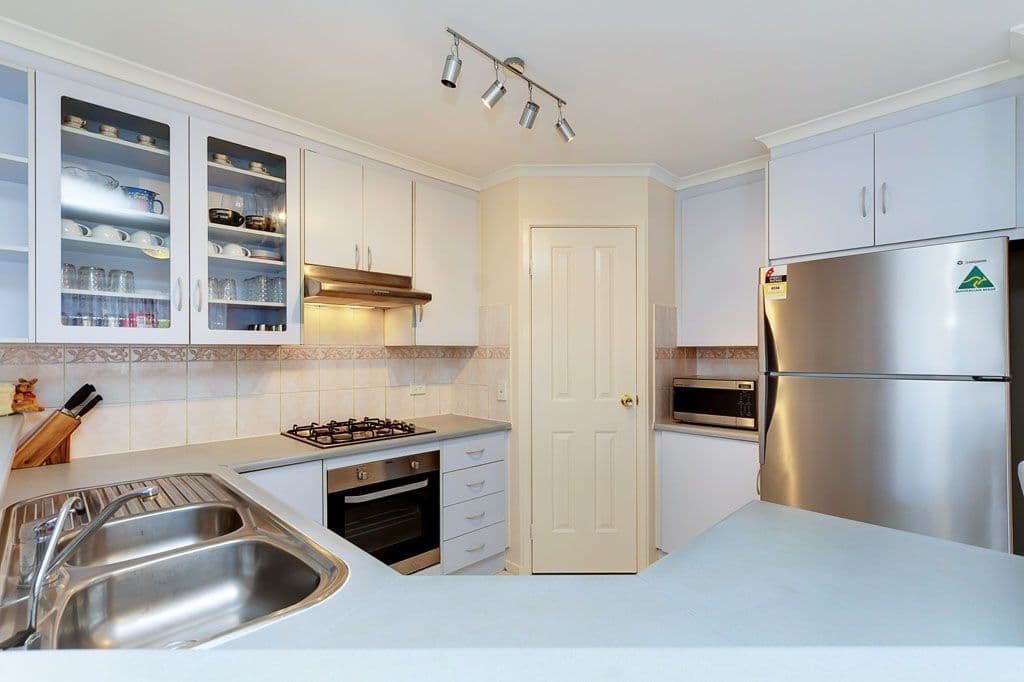 33 Merchant Avenue, MITCHELL PARK SA 5043, Mitchell Park - Thumbnail 3