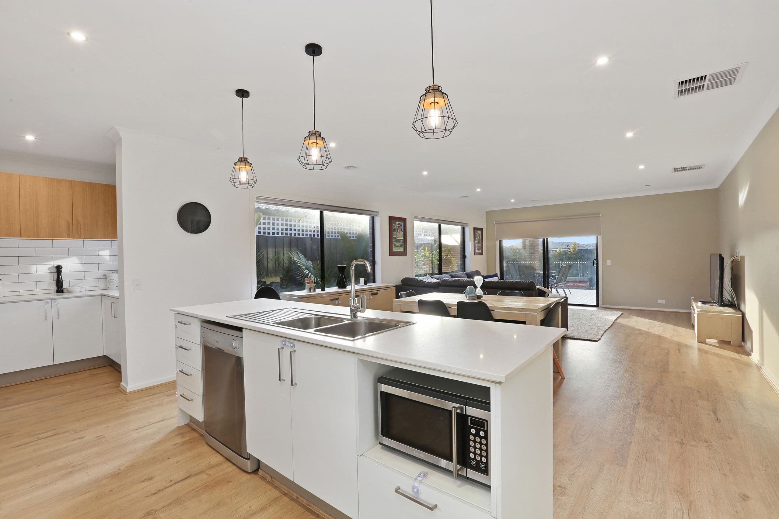 14 Booker Place, Armstrong Creek VIC 3217, Armstrong Creek - Thumbnail 2