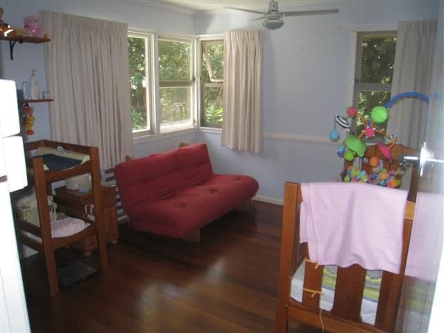 3 Jippi Avenue, SOUTHPORT QLD 4215, Southport - Thumbnail 8