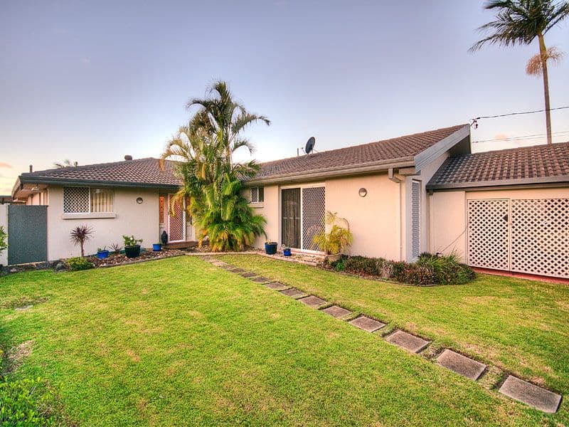 51 Rapallo Avenue, ISLE OF CAPRI QLD 4217, Isle Of Capri - Thumbnail 4
