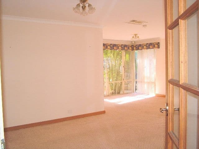 117 Eucalyptus Boulevard, CANNING VALE WA 6155, Canning Vale - Thumbnail 6