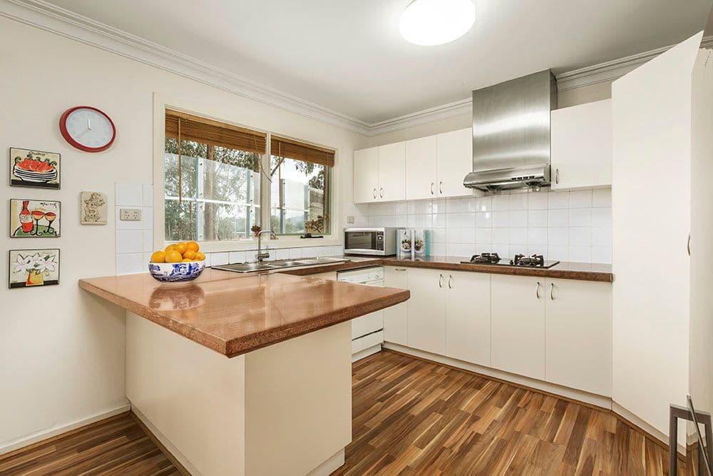 4 Bowen Road, Doncaster East VIC 3109, Doncaster East - Thumbnail 4