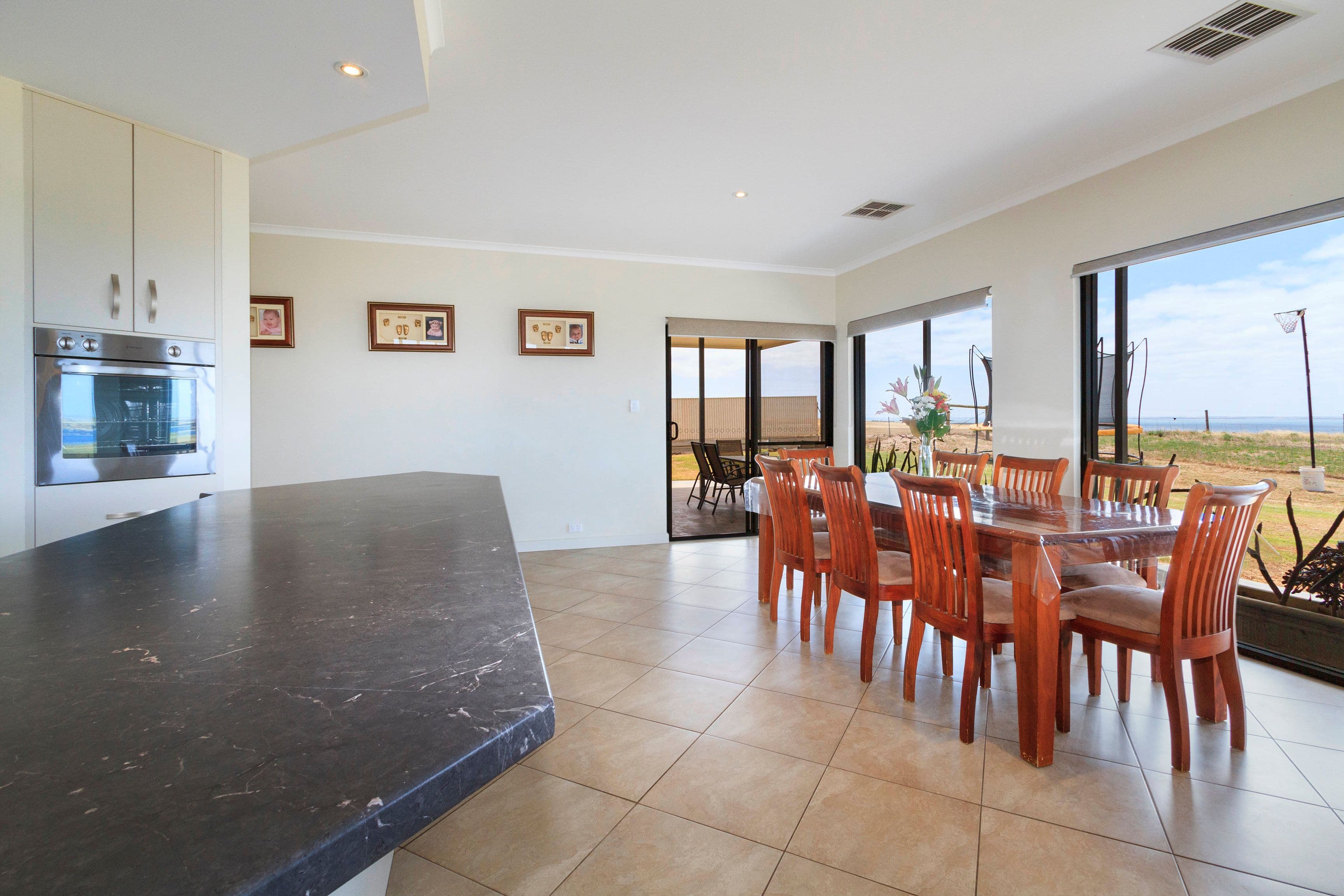 75 Kennedy Road, Streaky Bay SA 5680, Streaky Bay - Thumbnail 2