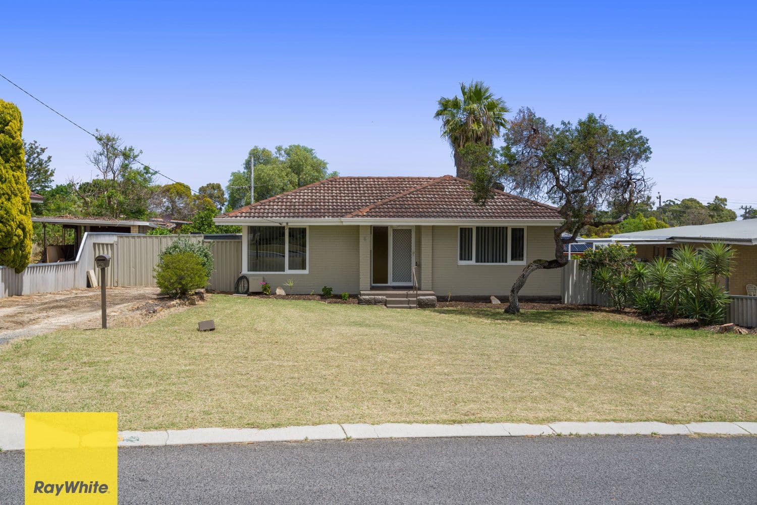 5 Westbrook Way, Girrawheen WA 6064, Girrawheen - Thumbnail 3